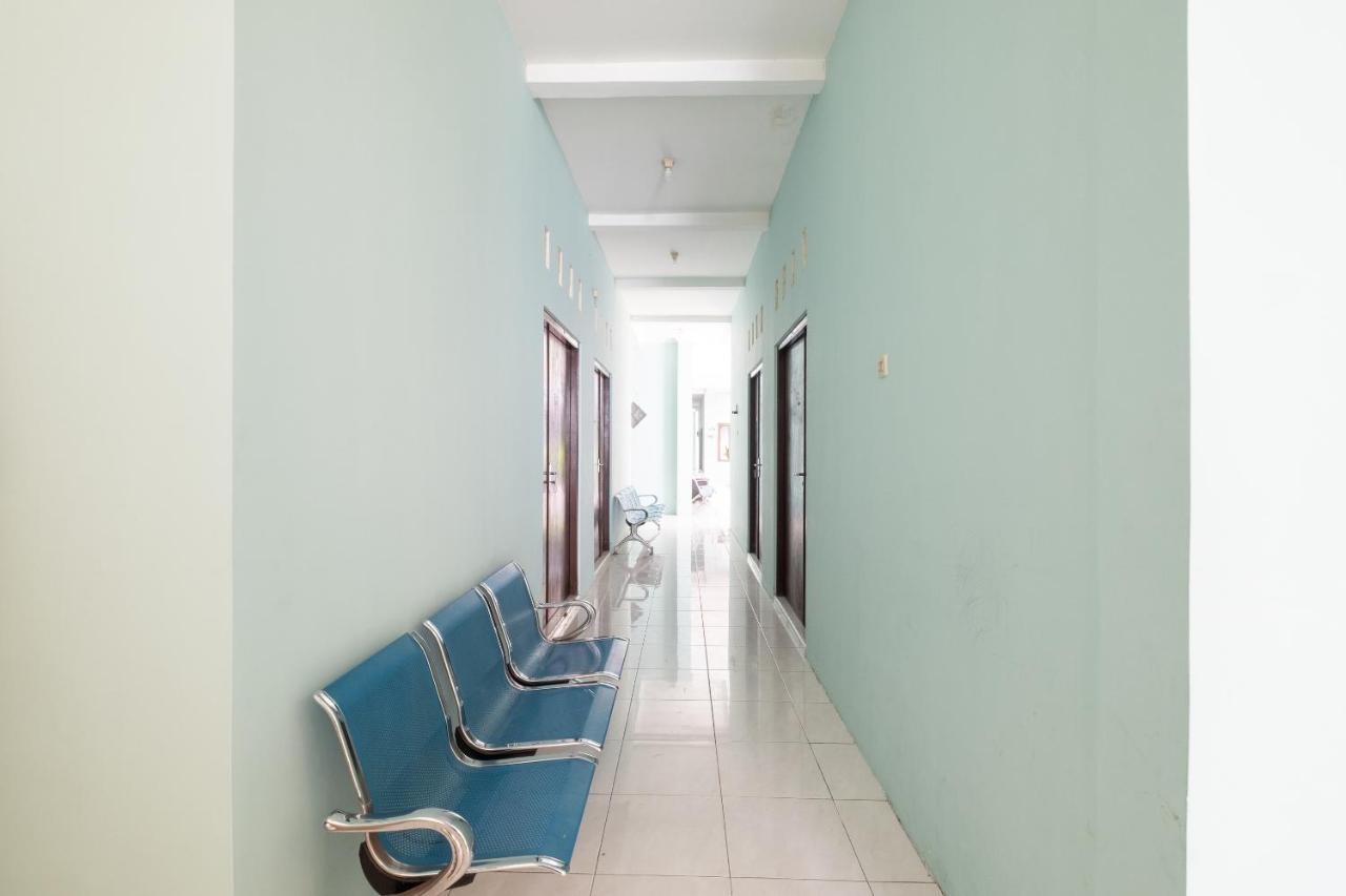 Spot On 2419 Rumah Nugraha Hotel Syariah Джокьякарта Экстерьер фото